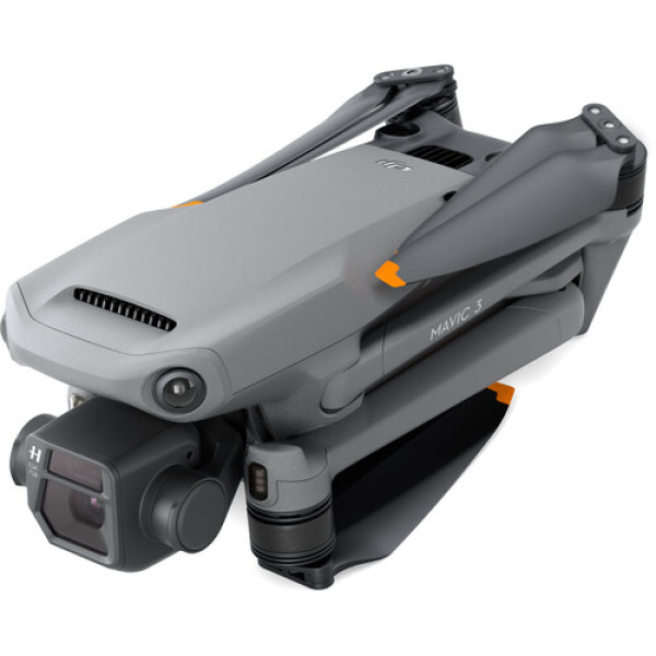 Квадрокоптер DJI Mavic 3 Classic