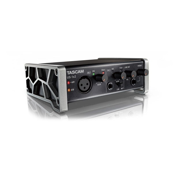 Аудіоінтерфейс TASCAM US-1x2HR