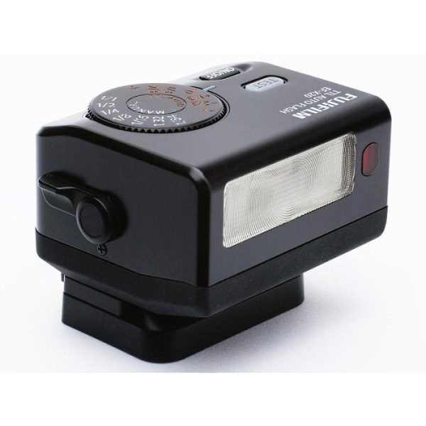 Вспышка Fujifilm EF-Х20
