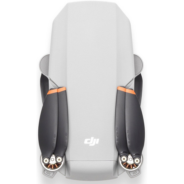 Квадрокоптер DJI Mini 2 Fly More Combo