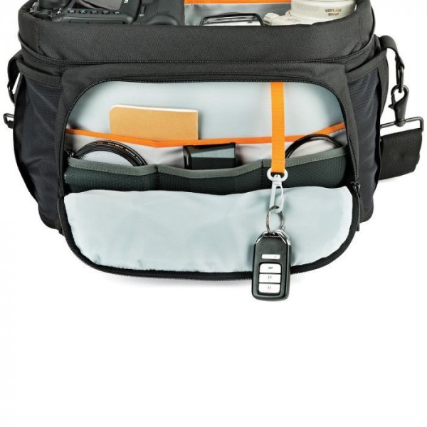 Сумка Lowepro Nova 200 AW II (LP37142-PWW)