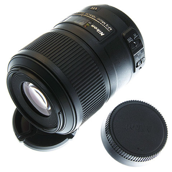 Об'єктив Nikon 85 мм f/3.5G ED AF-S DX Micro-Nikkor