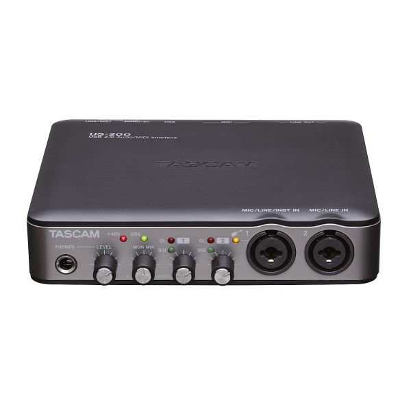 Аудиоинтерфейс TASCAM US-200