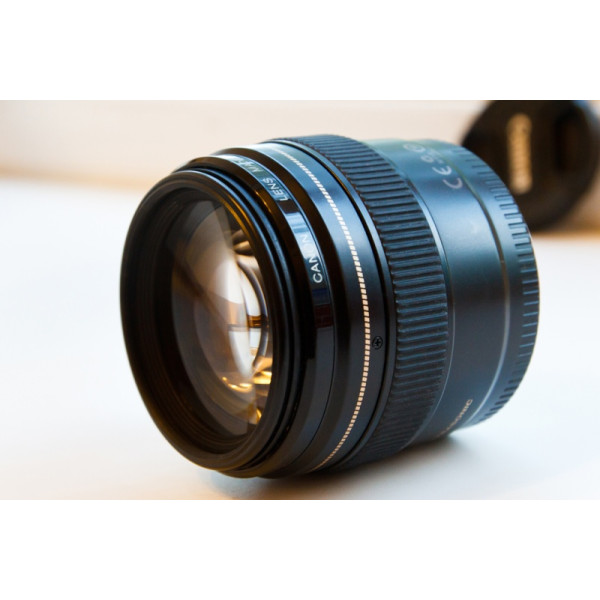 Объектив Canon EF 85mm f/1.8 USM