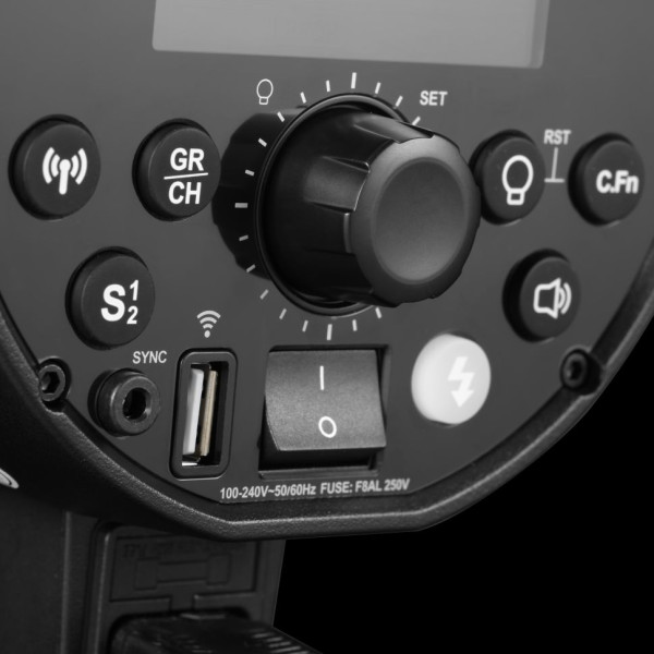 Професійний студійний спалах Godox DPIII600V зі світлодіодною моделюючою лампою