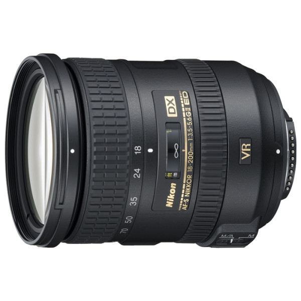 Объектив Nikon 18-200mm f3.5-5.6G AF-S DX ED VR II