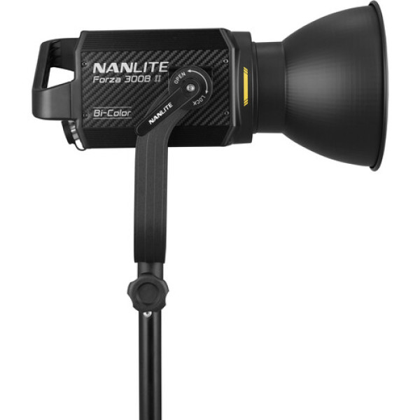 Двухцветный светодиодный фонарь Nanlite Forza 300B II