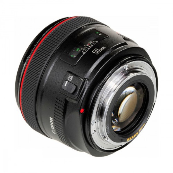 Объектив Canon EF 50mm f/1.2L USM