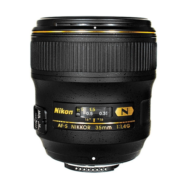 Об'єктив Nikon 35mm F1.4G AF-S Nikkor