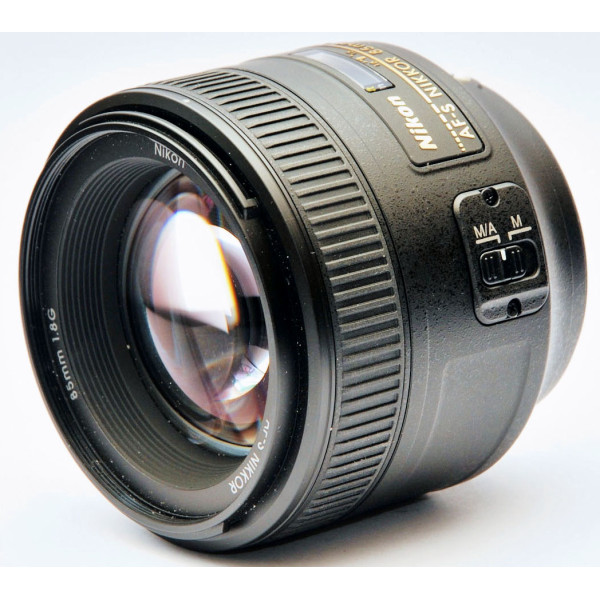 Об'єктив Nikon 85mm f/1.4G AF-S Nikkor