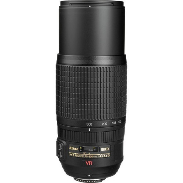Об'єктив Nikon 70-300mm f/4.5-5.6G IF-ED AF-S VR