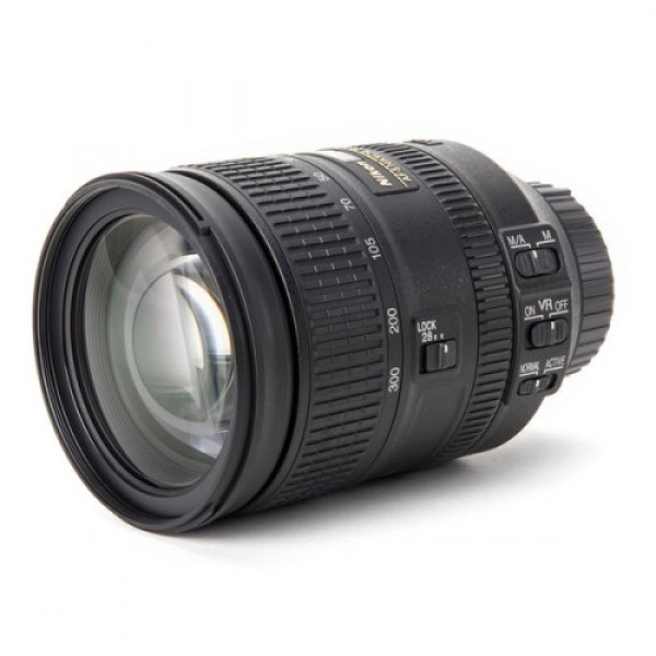 Объектив Nikon 28-300mm f/3.5-5.6G ED AF-S VR