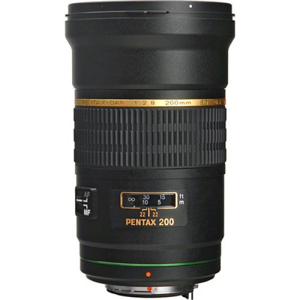 Объектив Pentax SMC DA* 200мм f/2.8 ED [IF] SDM
