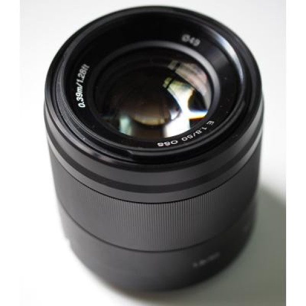 Об'єктив Sony 50mm f/1.8 Black для камер Nex