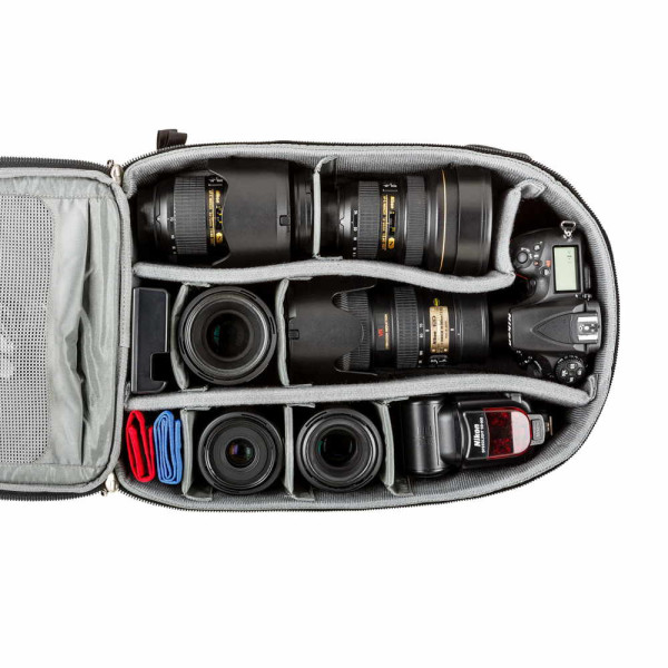 Рюкзак Think Tank Airport Essentials + Чохол Think Tank Travel Pouch - Small