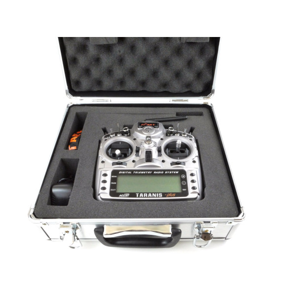 Апаратура керування FrSky Taranis X9DP у алюмінієвому кейсі
