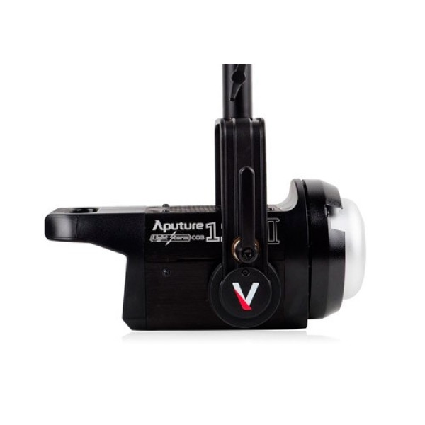 LED прожектор Aputure Light Storm LS C120d II (V-mount)