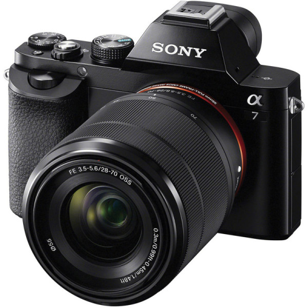 Фотокамера зеркальная Sony Alpha 7 + объектив 28-70 KIT black