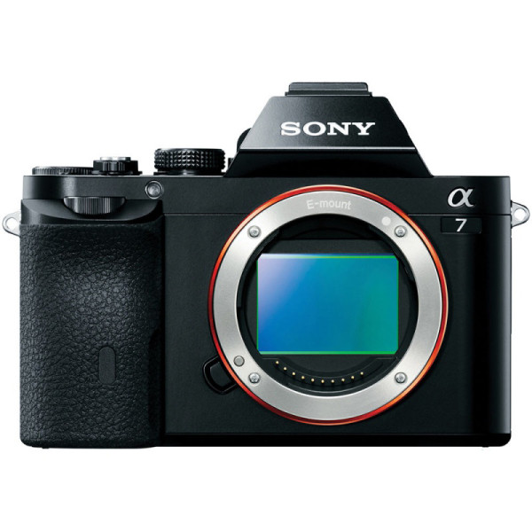 Фотокамера зеркальная Sony Alpha 7 + объектив 28-70 KIT black