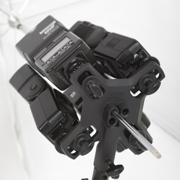 LASTOLITE Держатель 4х вспышек и зонта Speed Light Quad Bracket (2535)