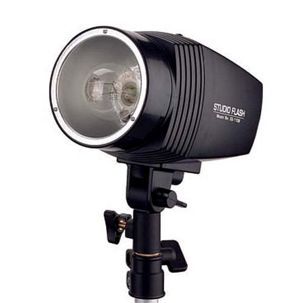 Комплект студийного света Falcon SSK-2150P для компактой фотостудии
