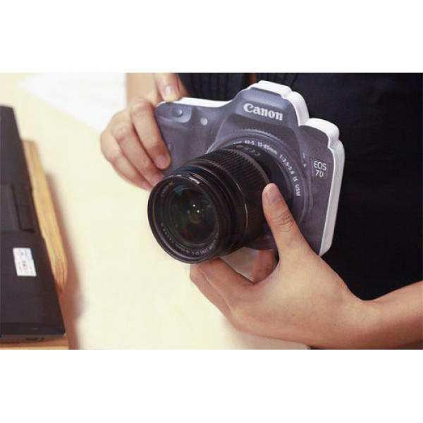 Блокнот у вигляді фотоапарата Canon 7D