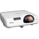 Короткофокусный проектор Epson EB-520 (XGA, 2700 ANSI Lm)
